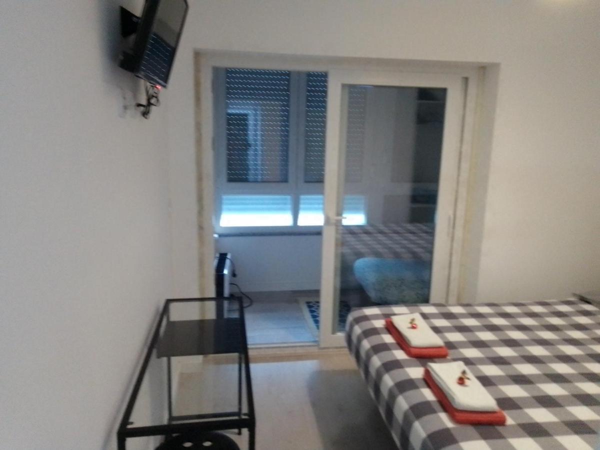 Guesthouse Marialva Park Corroios Zewnętrze zdjęcie